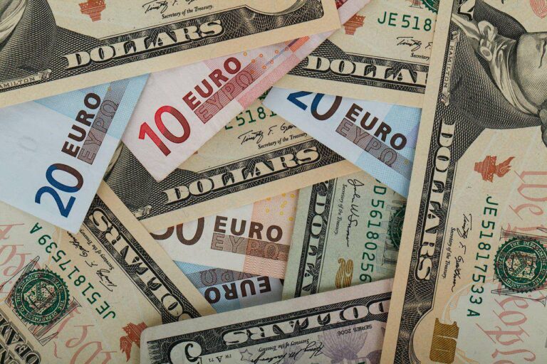 Scopri di più sull'articolo Forex Euro-Dollaro: come le cose stanno progressivamente cambiando